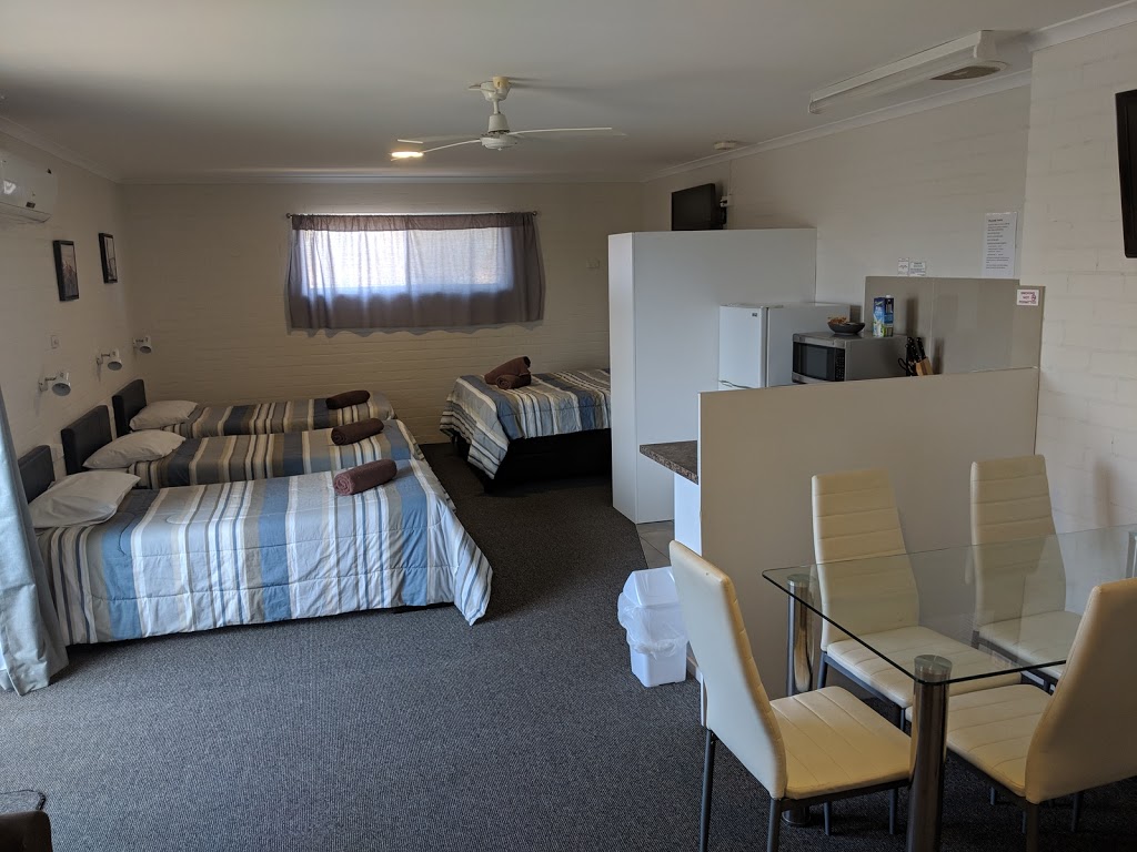 Harrington Village Motel | lodging | 255 Beach St, Harrington NSW 2427, Australia | 0265561386 OR +61 2 6556 1386