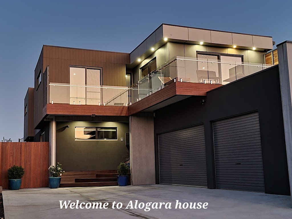 Alogara House | 11 Yannuga St, Rye VIC 3941, Australia | Phone: 0403 288 155