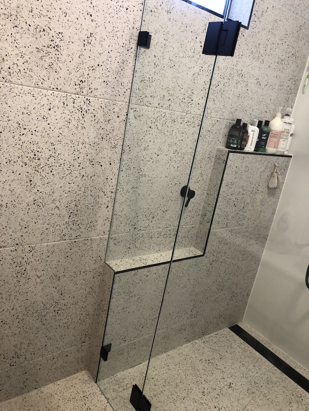 Shower Screens Heatherbrae @ Trinity | 6/14 Jura St, Heatherbrae NSW 2324, Australia | Phone: 0466 039 071