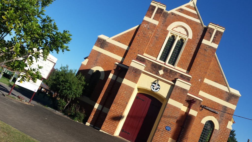 Dungog Uniting Church | church | 246 Dowling St, Dungog NSW 2420, Australia | 0249921517 OR +61 2 4992 1517