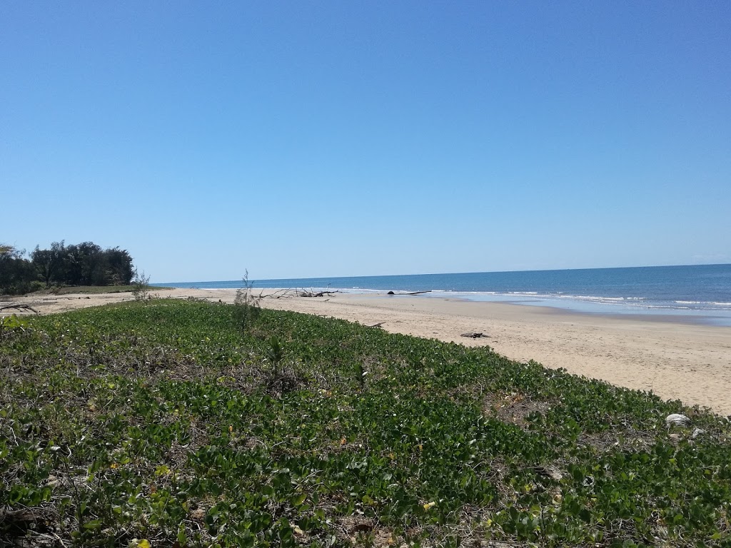 Oak Beach on the Sand | Oak Beach, 33 Oak St, Port Douglas QLD 4877, Australia