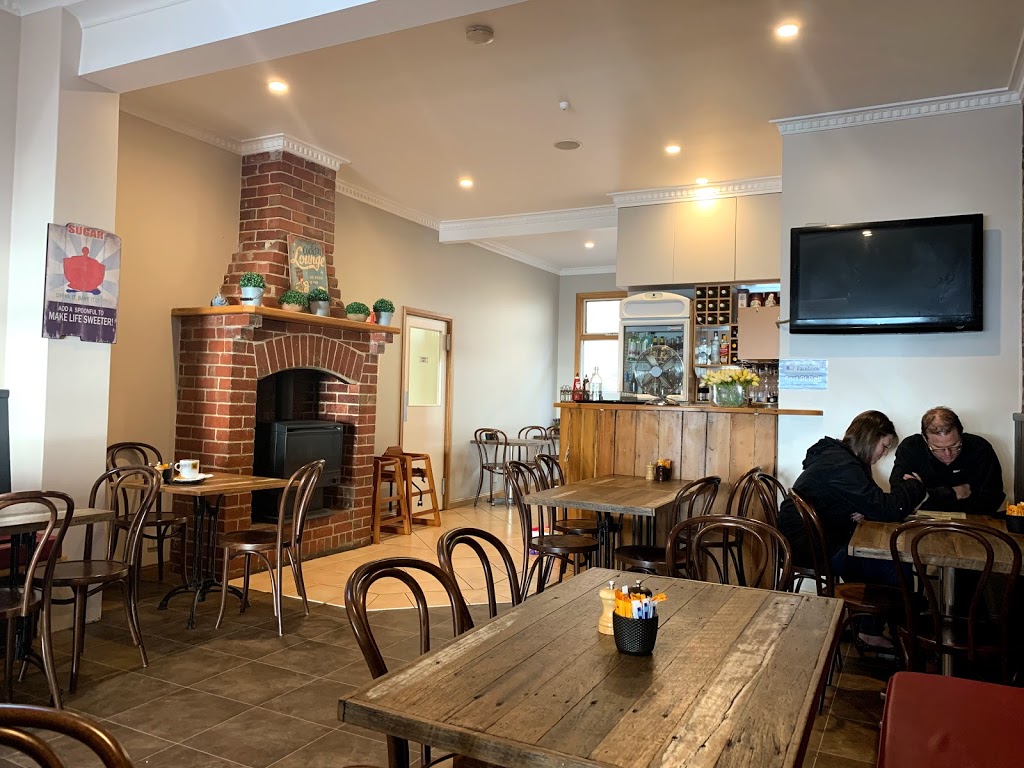 Port of Call | 85 Bentinck St, Portland VIC 3305, Australia | Phone: (03) 5523 1335