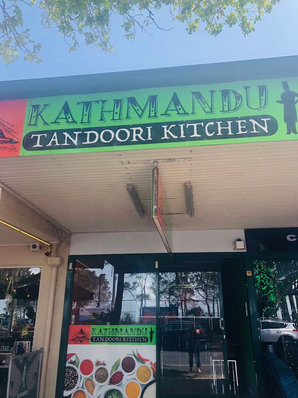 Kathmandu Tandoori Kitchen | restaurant | 417 Esplanade, Torquay QLD 4655, Australia | 0741487990 OR +61 7 4148 7990