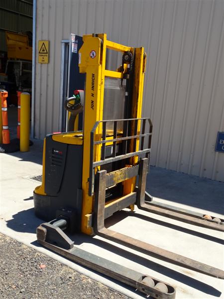 Central West Forklifts | 17 Wembley Pl, Kelso NSW 2795, Australia | Phone: (02) 6334 4184