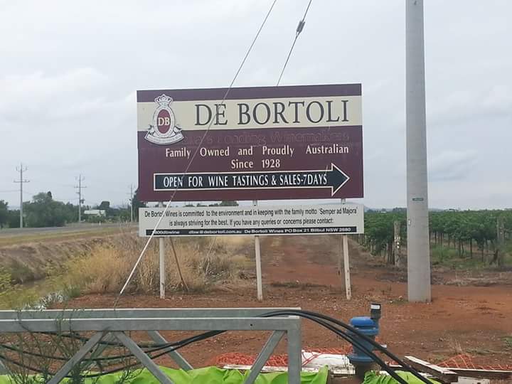 De Bortoli Wines, Riverina | store | De Bortoli Road, Bilbul NSW 2680, Australia | 0269660100 OR +61 2 6966 0100