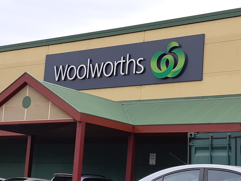 Woolworths | supermarket | 4 Sidney Nolan St, Conder ACT 2906, Australia | 0261329843 OR +61 2 6132 9843