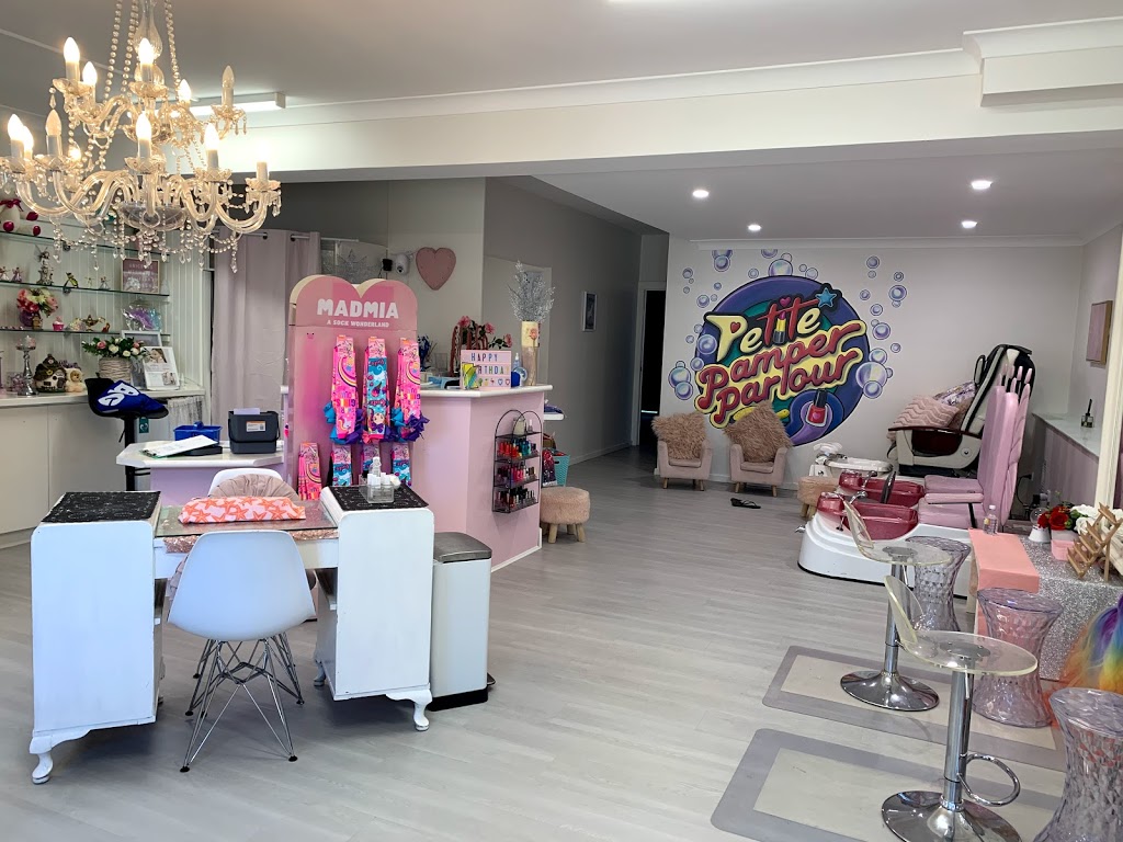 Petite Pamper Parlour | beauty salon | 17 Casuarina Rd, Gymea Bay NSW 2227, Australia | 0405393445 OR +61 405 393 445