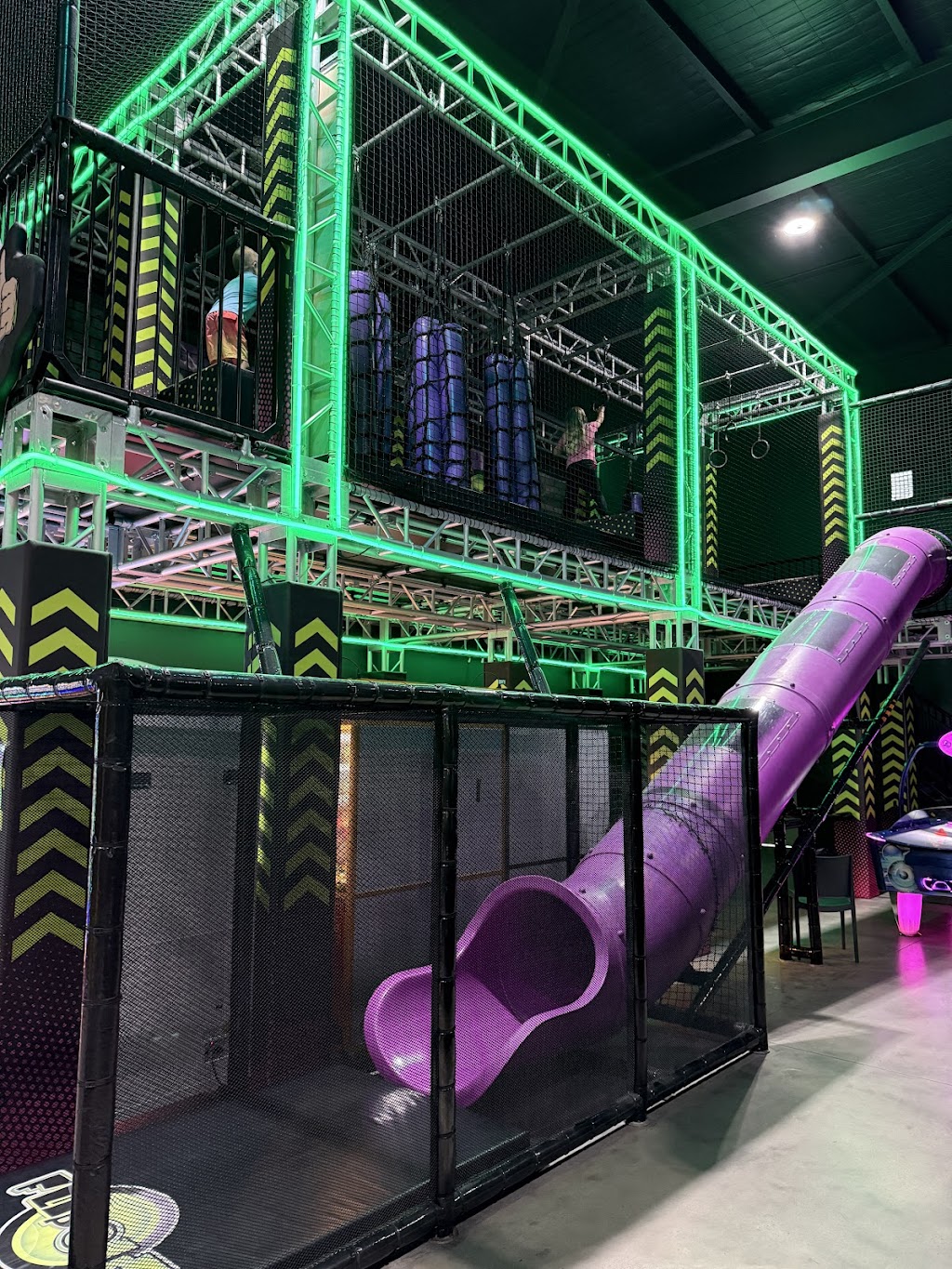 Flip Out Mittagong | 6B Pikkat Dr, Braemar NSW 2575, Australia | Phone: (02) 3822 3000