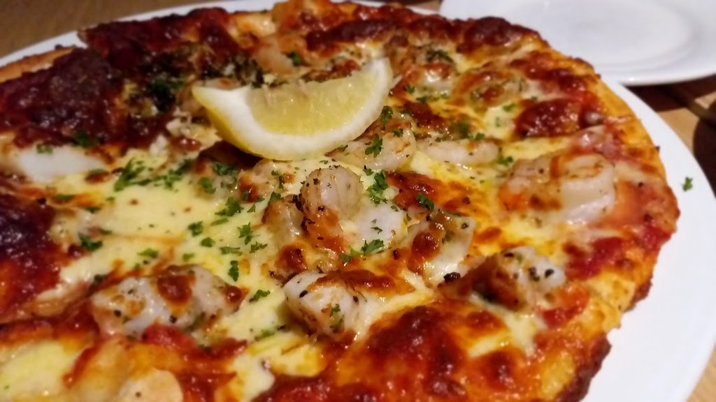 Zacharys Gourmet Pizza Bar | restaurant | 15 Hastings St, Noosa Heads QLD 4567, Australia | 0754473211 OR +61 7 5447 3211