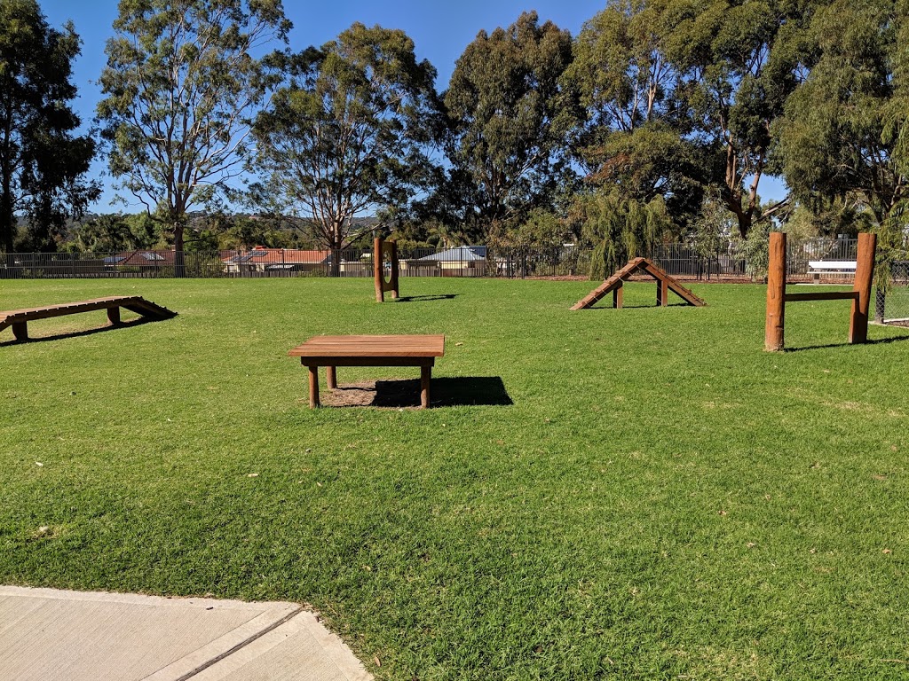John Dunn Memorial Park Dog Park | park | Third Ave, Kelmscott WA 6111, Australia