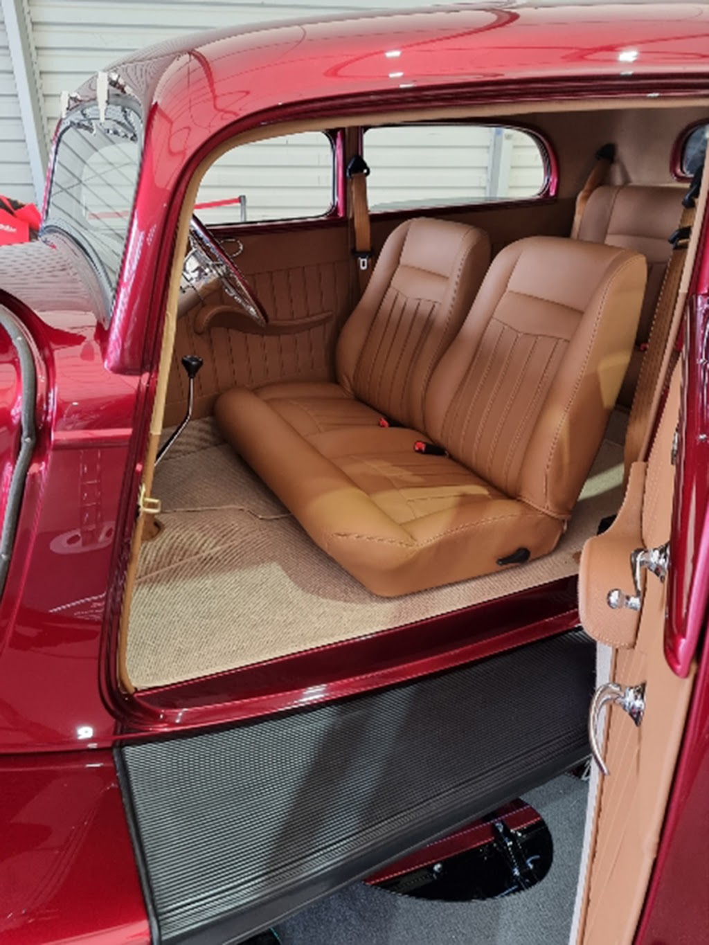 Griffs Trim Shop Car Upholstery | 4 Comb St, Soldiers Hill VIC 3350, Australia | Phone: 0418 519 702