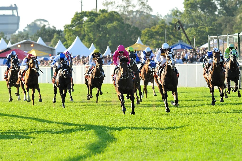 Hawkesbury Race Club | Racecourse Rd, Clarendon NSW 2756, Australia | Phone: (02) 4577 2263