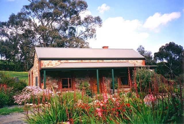 Amandas Cottage 1899 | lodging | 54 Peters Creek Rd, Kangarilla SA 5157, Australia | 0883837122 OR +61 8 8383 7122