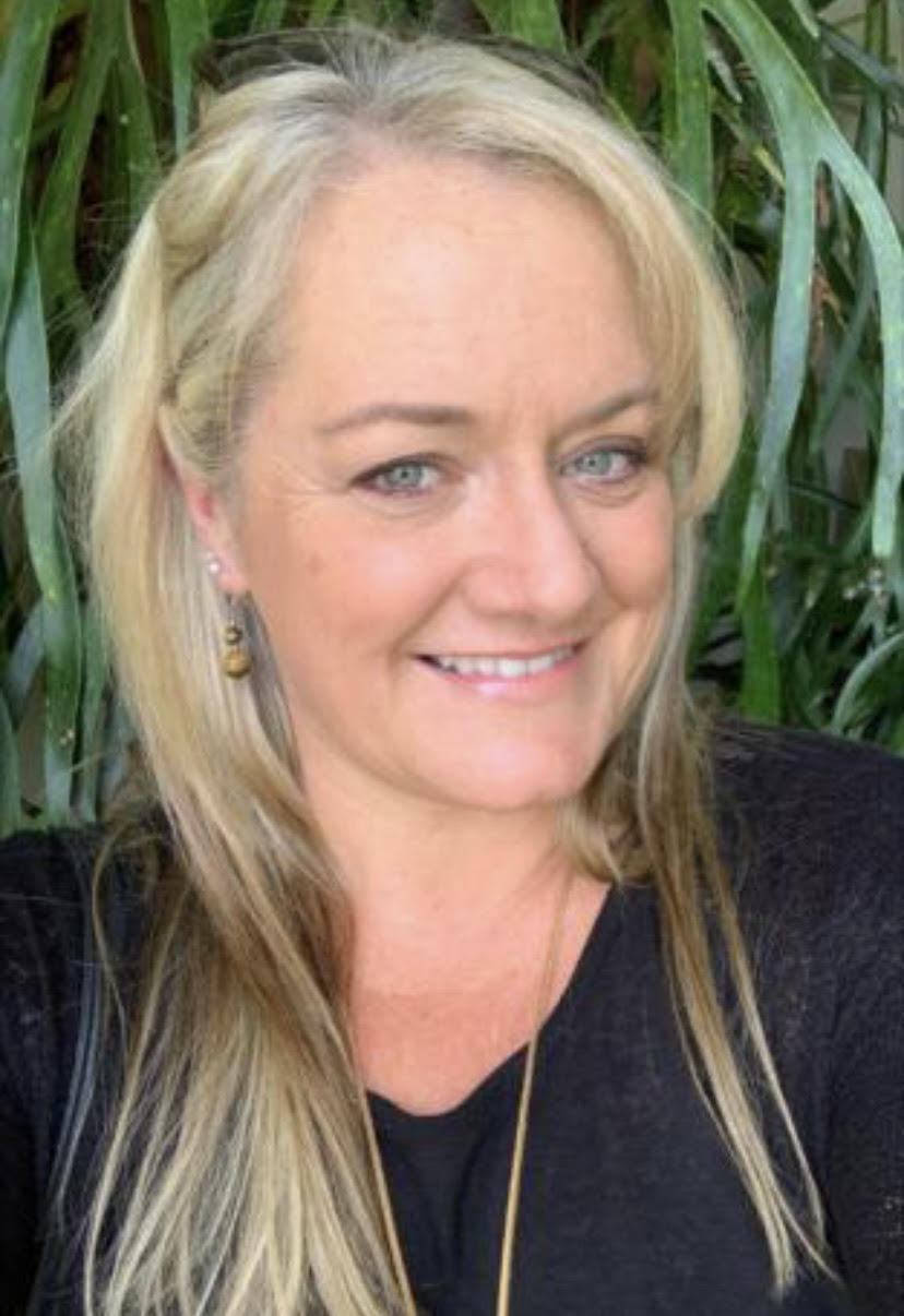 Tanya Crawford Celebrant | Light House, Beach road, Port Macquarie NSW 2444, Australia | Phone: 0455 434 236