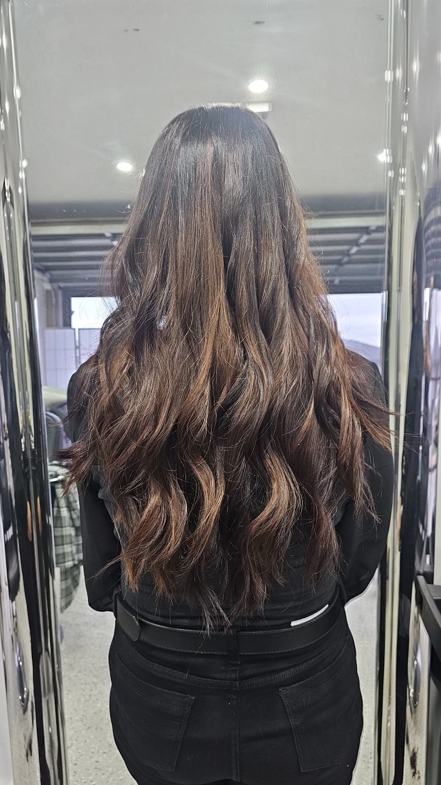 Hair N Smiles | 19 Glebe Approach, Clyde North VIC 3978, Australia | Phone: 0470 618 591