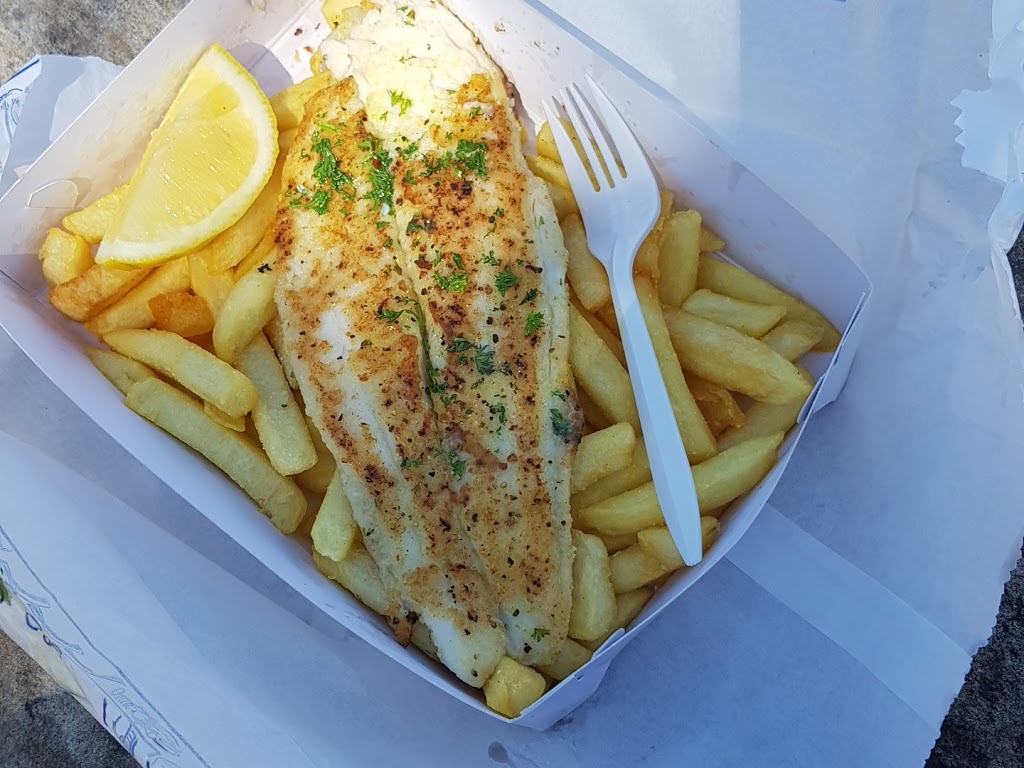 Smiths Seafoods | 727 Princes Hwy, Blakehurst NSW 2221, Australia | Phone: (02) 9546 2843