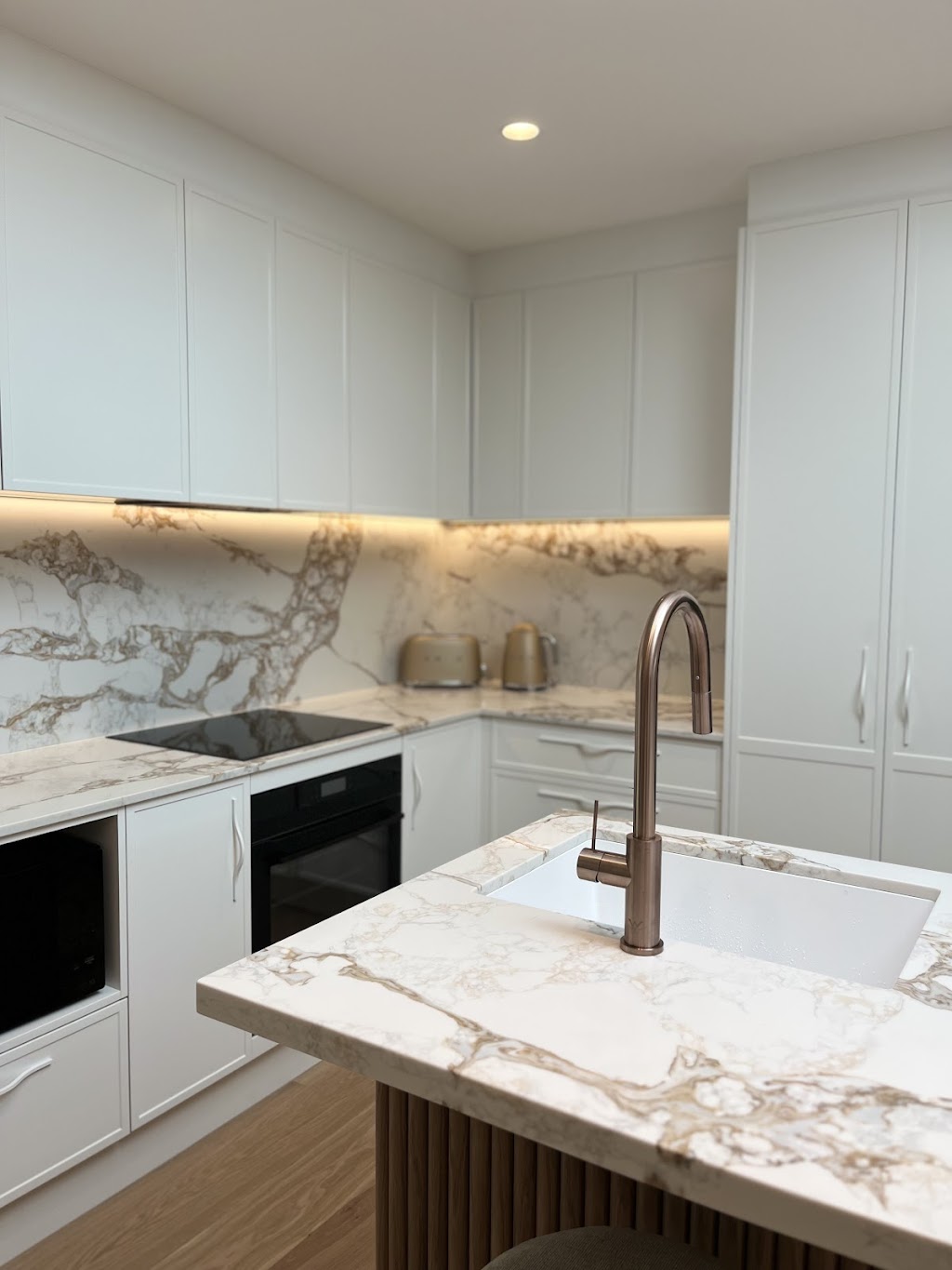 Rising Electrical | 56 Elizabeth Bay Dr, Lake Munmorah NSW 2259, Australia | Phone: 0434 016 131