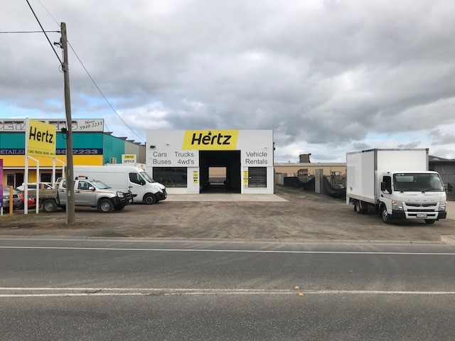 Hertz Car and Truck Rental Pakenham | car rental | 61 Bald Hill Rd, Pakenham VIC 3810, Australia | 0359430658 OR +61 3 5943 0658