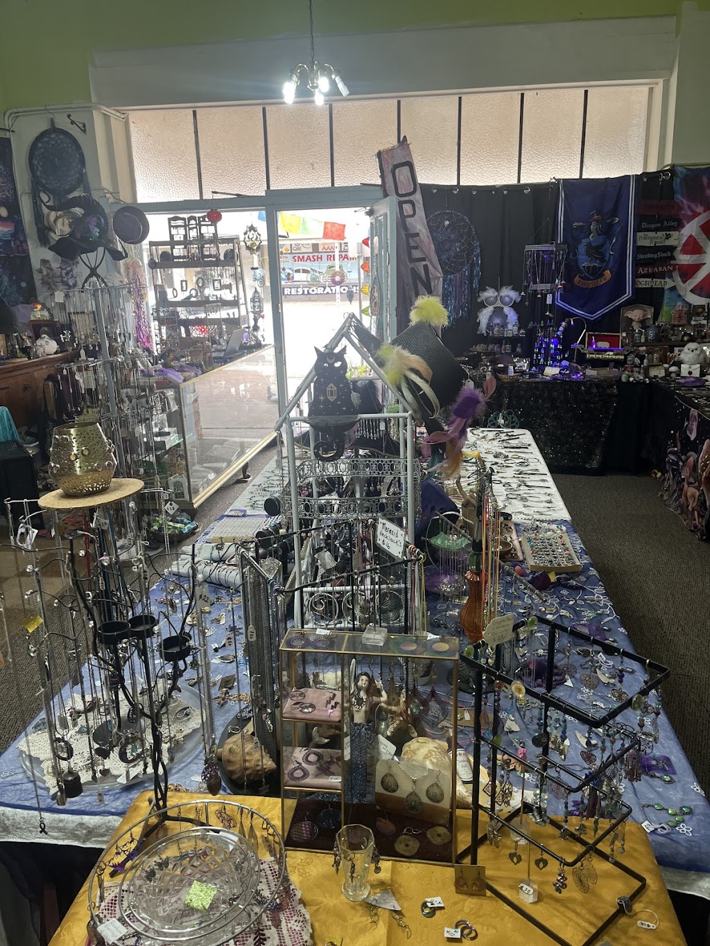 The Zen Den | 31 High St, Charlton VIC 3525, Australia | Phone: 0427 866 134