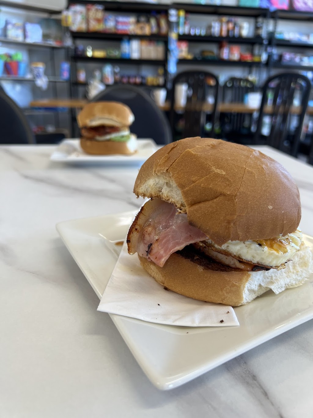 Cape Corner Store | 2 Market Pl, Cape Paterson VIC 3995, Australia | Phone: (03) 5674 4539