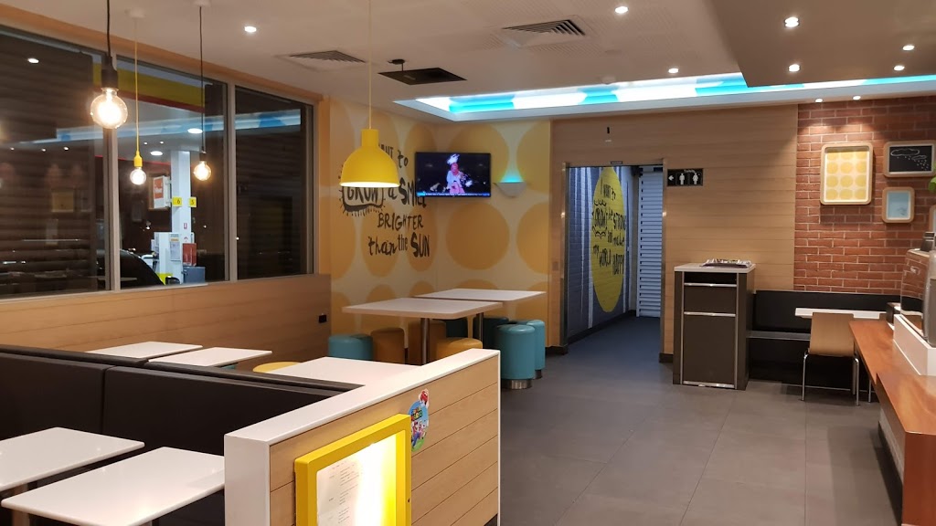 McDonald's Guildford - 295 Woodville Rd, Guildford NSW 2161, Australia