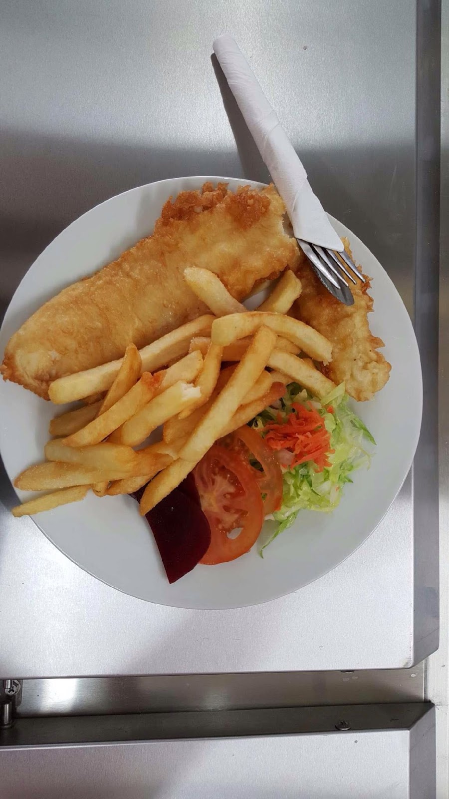 Mundijong Fish & Chips | meal takeaway | 28 Paterson St, Mundijong WA 6123, Australia | 0895255204 OR +61 8 9525 5204