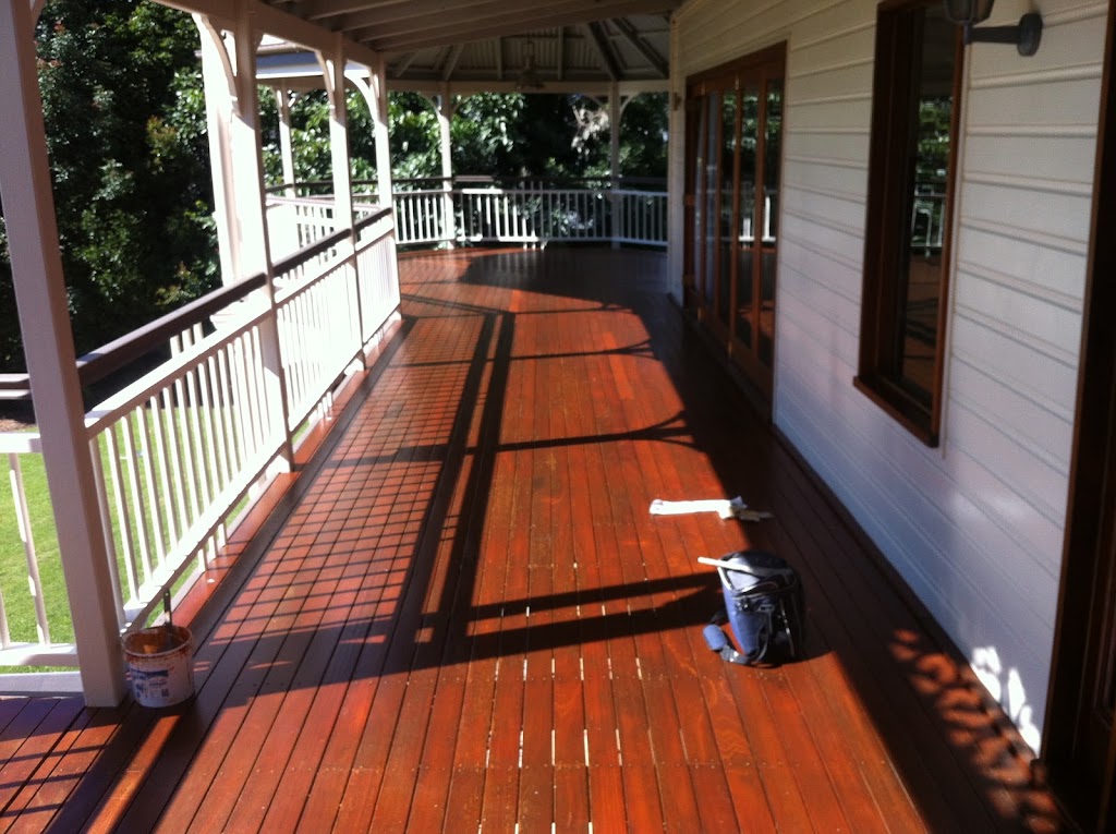 Lowrie painters | 5 Borneo Ct, Tamborine Mountain QLD 4272, Australia | Phone: 0422 948 753