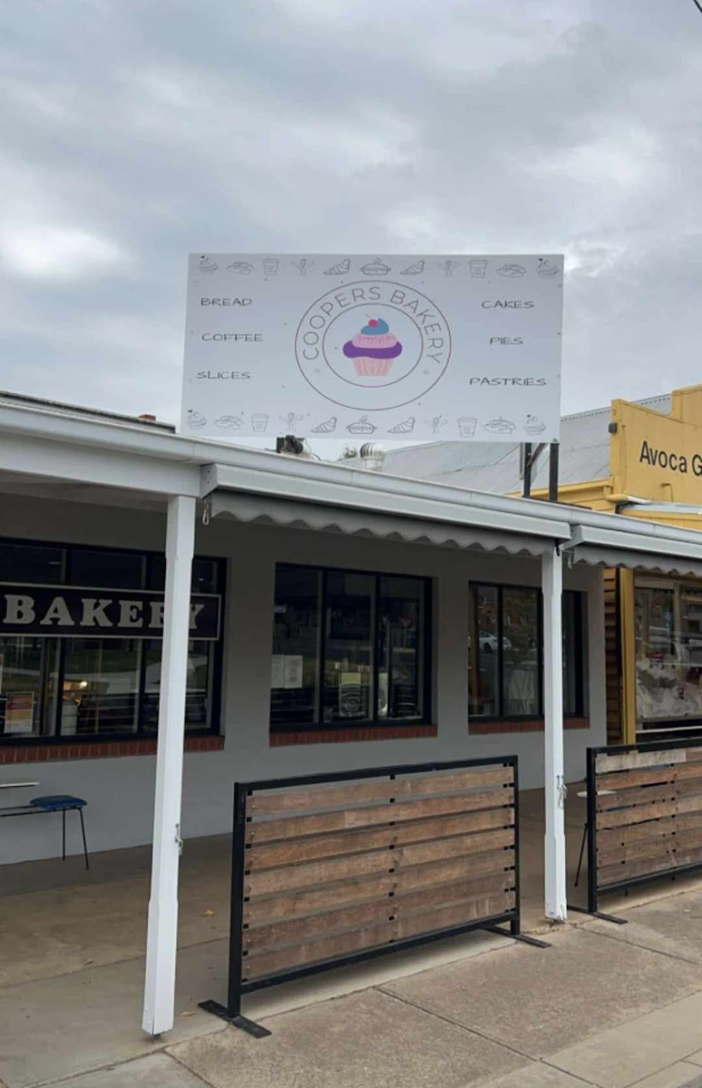 Coopers Bakery | 105 High St, Avoca VIC 3467, Australia | Phone: (03) 5465 3517