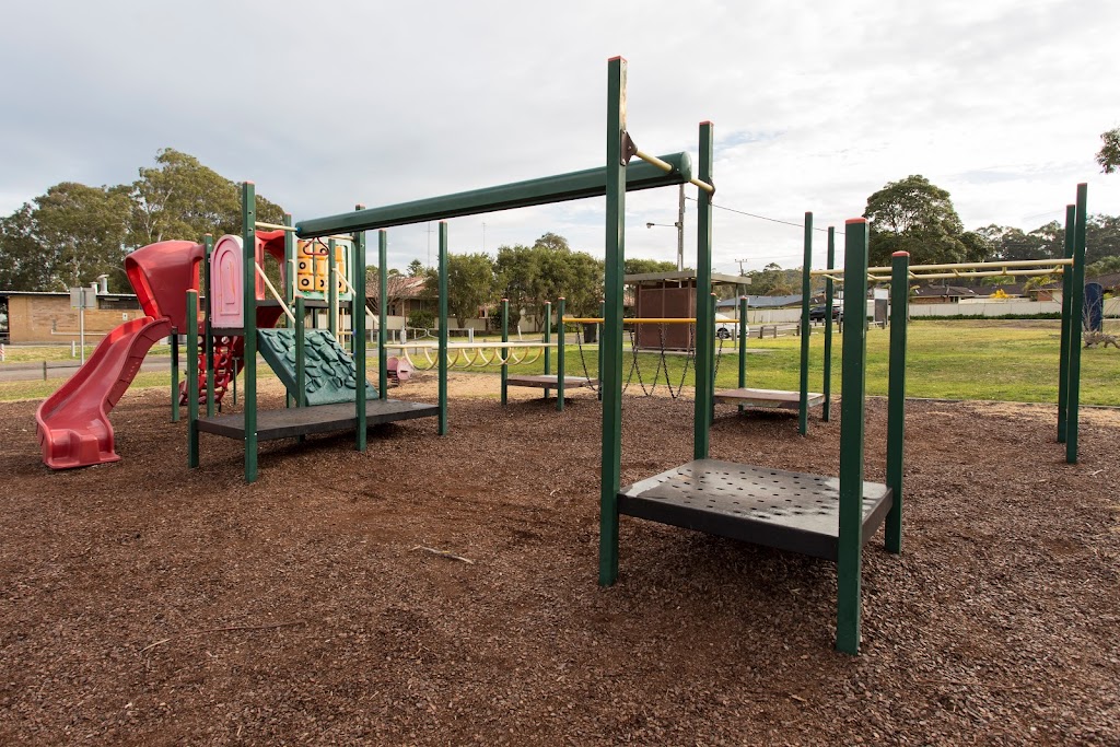 Marks Oval Playground | 73 Floraville Rd, Floraville NSW 2280, Australia | Phone: (02) 4921 0333