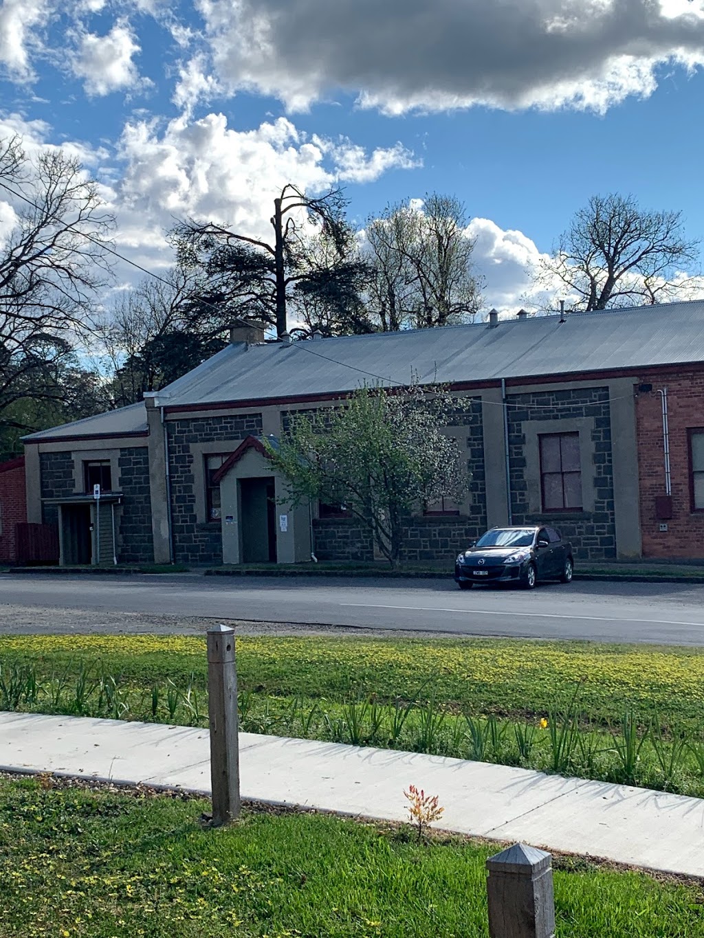 Malmsbury Town Hall | 91 Mollison St, Malmsbury VIC 3446, Australia | Phone: 0431 212 364