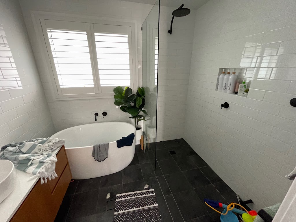 Jaro projects | Lowanna Ave, Forresters Beach NSW 2260, Australia | Phone: 0401 664 828