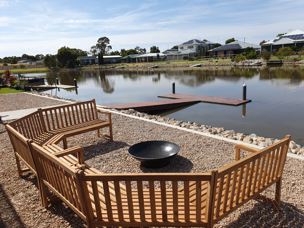 Olleys Place | 41 George Mason St, Wellington East SA 5259, Australia | Phone: 0402 336 428