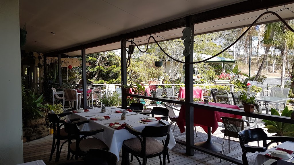 Gatakers Landing Restaurant | restaurant | Gatakers Bay Foreshore Reserve, Charlton Esplanade, Point Vernon QLD 4655, Australia | 0741242470 OR +61 7 4124 2470