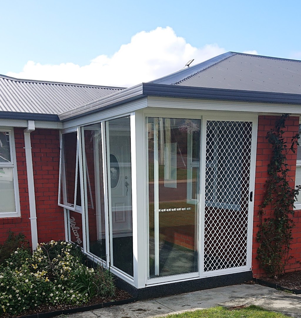 Woodhouse Glass & Glazing Pty Ltd | 36 Trevor St, Ulverstone TAS 7315, Australia | Phone: (03) 6425 3590