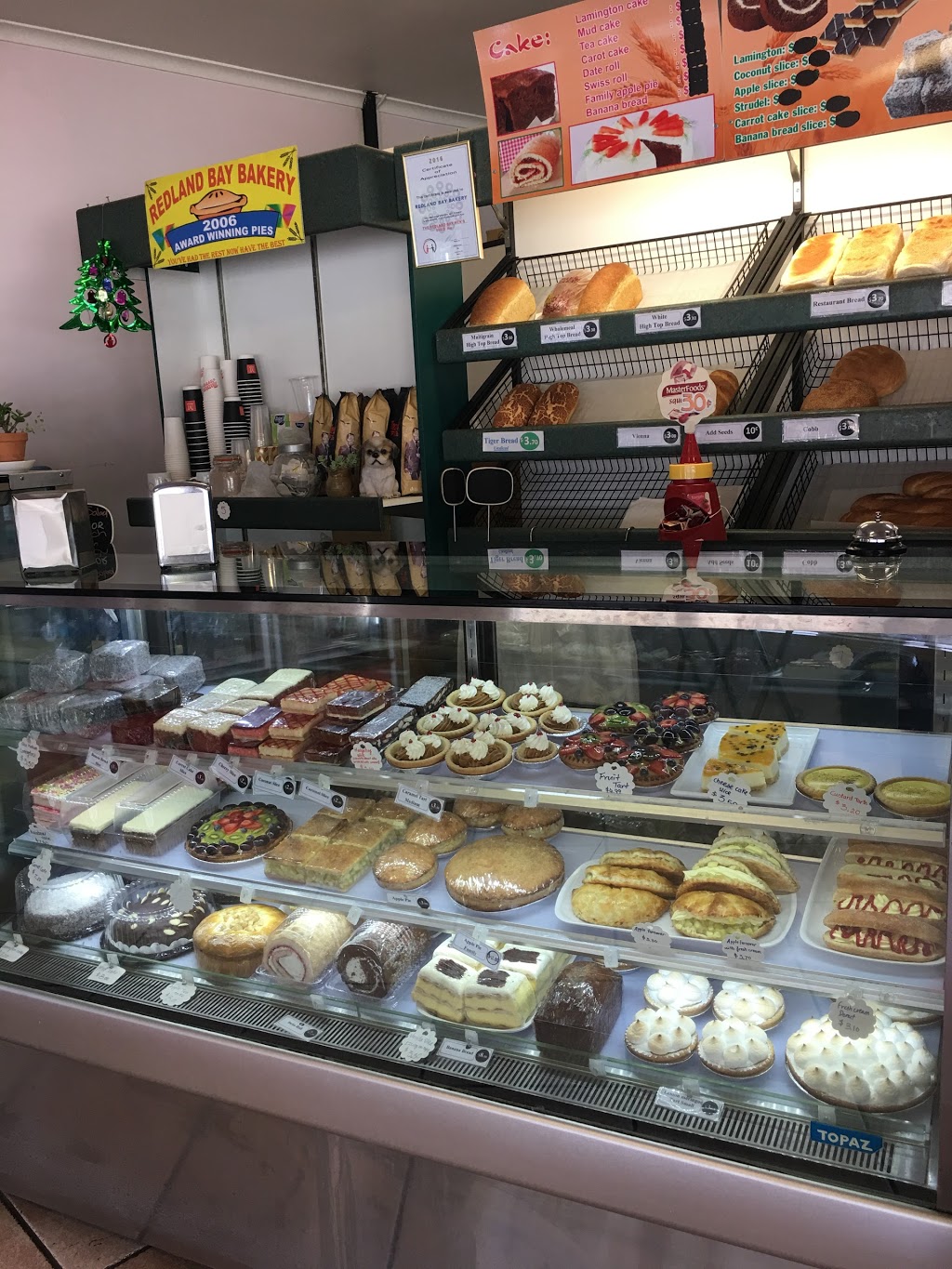 Redland Bay Bakery | bakery | 160 Broadwater Terrace, Redland Bay QLD 4165, Australia | 0420675737 OR +61 420 675 737