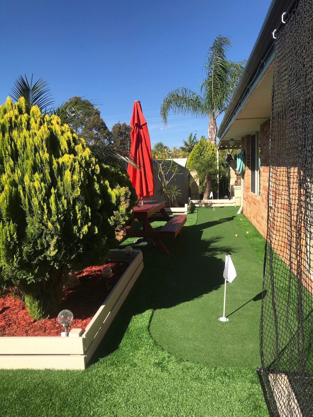 West Coast Synthetic Grass | Greenshank Dr, Joondalup WA 6027, Australia | Phone: 0404 933 102