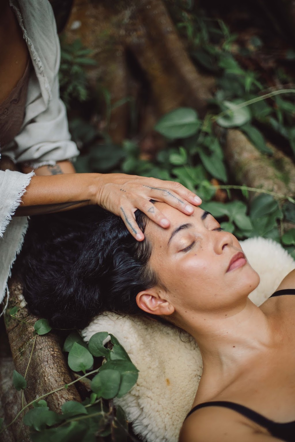 Rohani Binti | 2B Deacon St, Bangalow NSW 2479, Australia | Phone: 0407 579 357