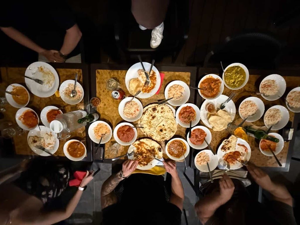 Cafe Kuma Indian Restaurant | 4 Marina Promenade, Paradise Point QLD 4216, Australia | Phone: 0424 473 448