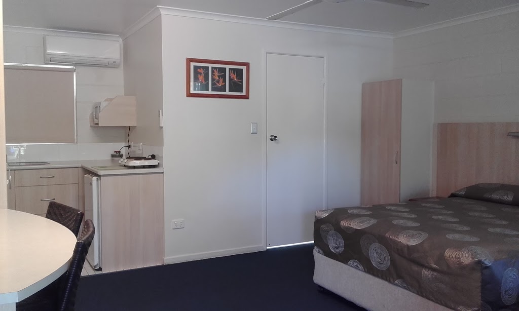 Mango Tree Motel | lodging | 7 Agnes St, Agnes Water QLD 4677, Australia | 0749749132 OR +61 7 4974 9132