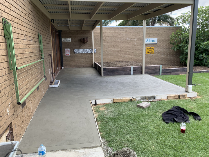 Lavelle Landscapes and Constructions | 9 Loris Cl, Grovedale VIC 3216, Australia | Phone: 0458 176 386