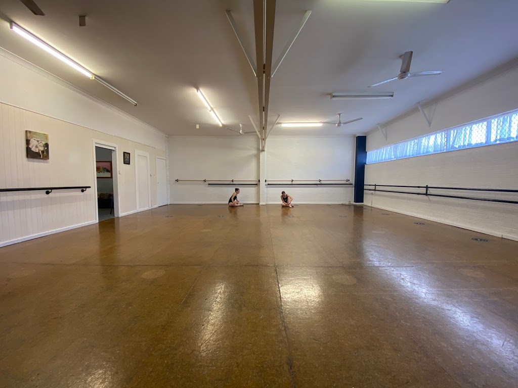 Studio 2324 | 78C Port Stephens St, Raymond Terrace NSW 2324, Australia | Phone: 0408 922 747