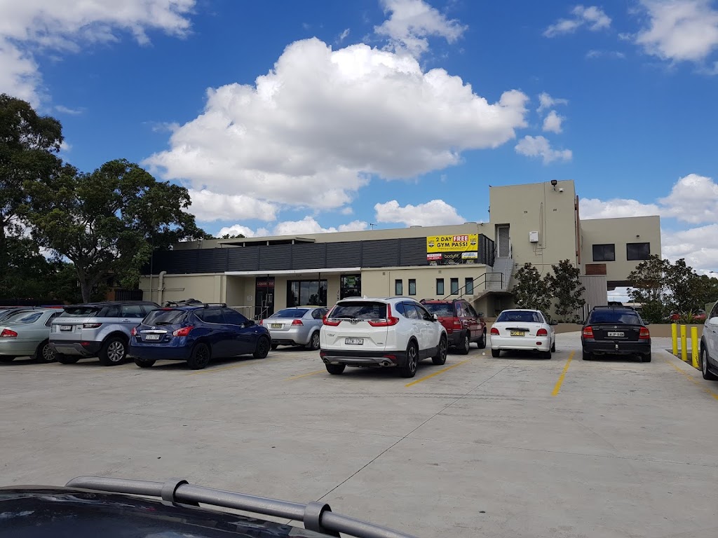 Lalor Park Hotel | bar | 27 Sackville St, Lalor Park NSW 2147, Australia | 0296768564 OR +61 2 9676 8564