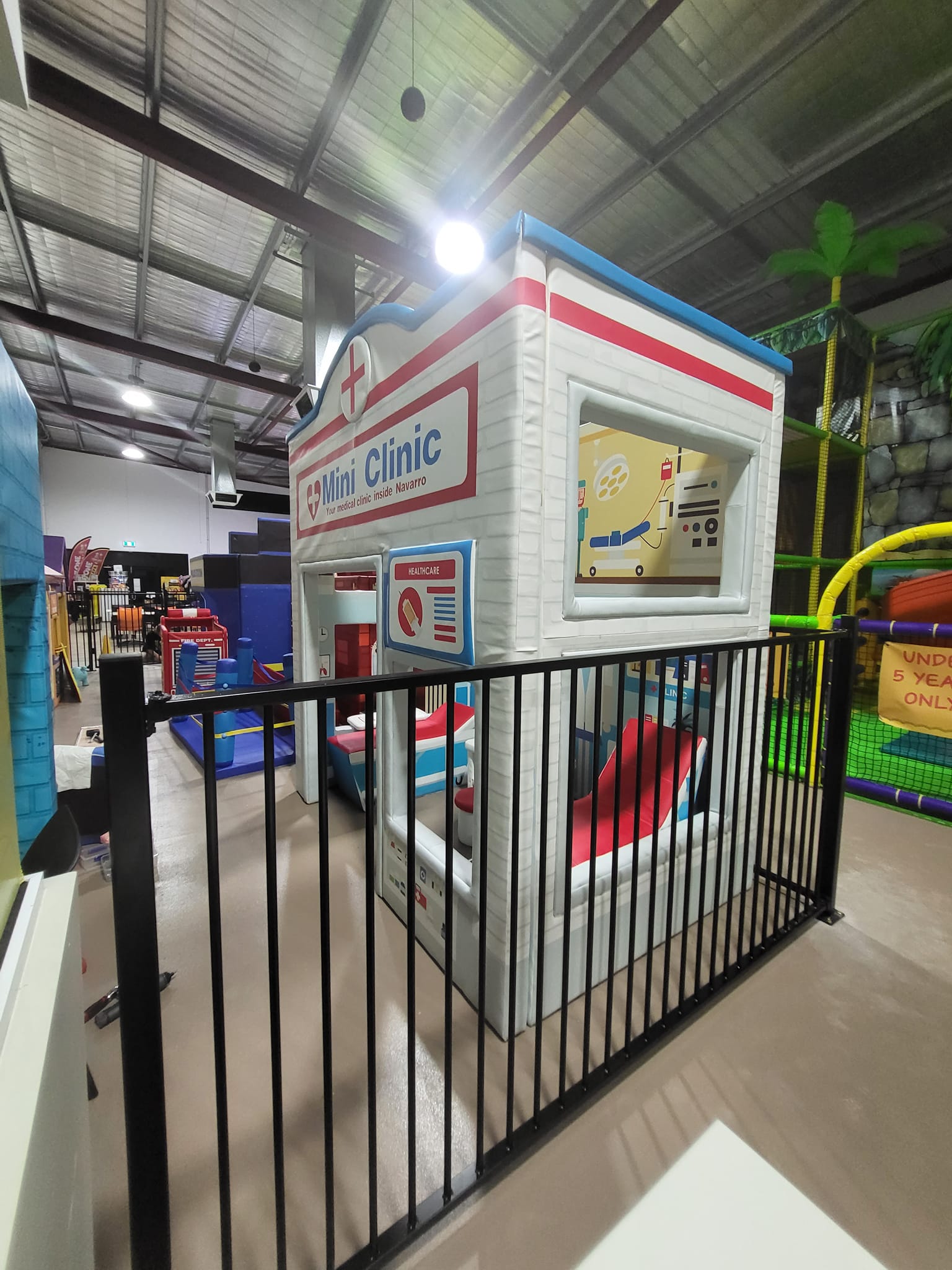 Gigglezone Playland and Cafe | 11 Rouse Rd, Greenfields WA 6210, Australia | Phone: 1300 123 763