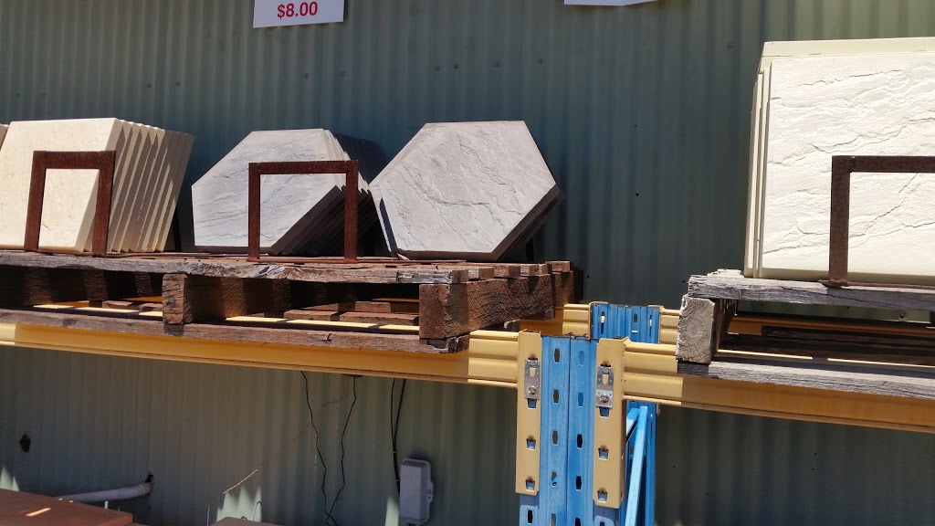 Armadale Garden & Firewood Supplies | 1 Keira St, Kelmscott WA 6111, Australia | Phone: (08) 9497 3999