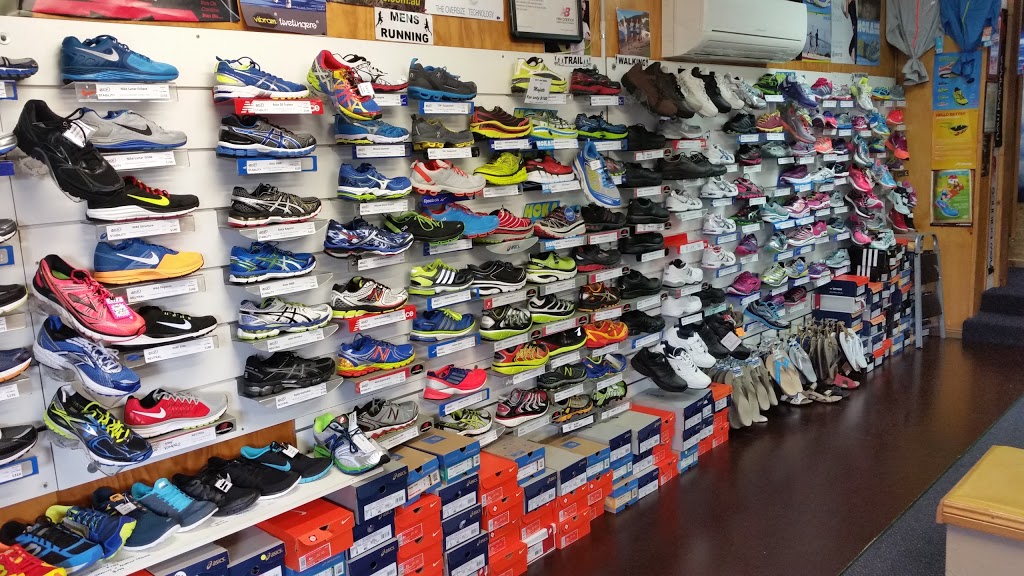 Coast Runners Shop | shoe store | Shop 1/140 Wyong Rd, Killarney Vale NSW 2261, Australia | 0243336064 OR +61 2 4333 6064