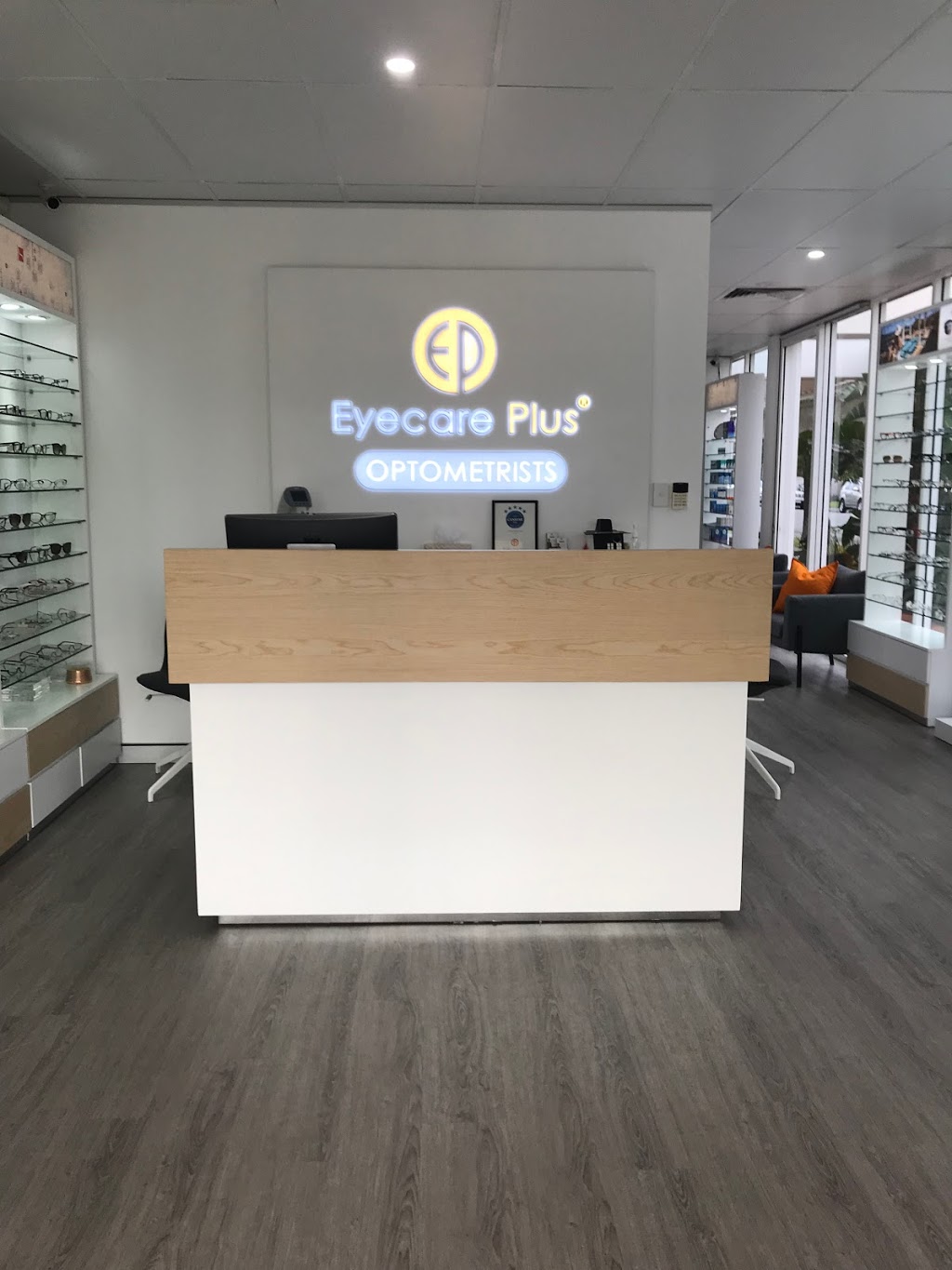 Eyecare Plus Optometrists Mermaid Beach | health | Shop 3A/2431 Gold Coast Hwy, Mermaid Beach QLD 4218, Australia | 0755261400 OR +61 7 5526 1400