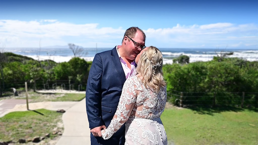 Danielle Trees Photography | Unit 6/185 Albany St, Gosford NSW 2250, Australia | Phone: 0421 376 036