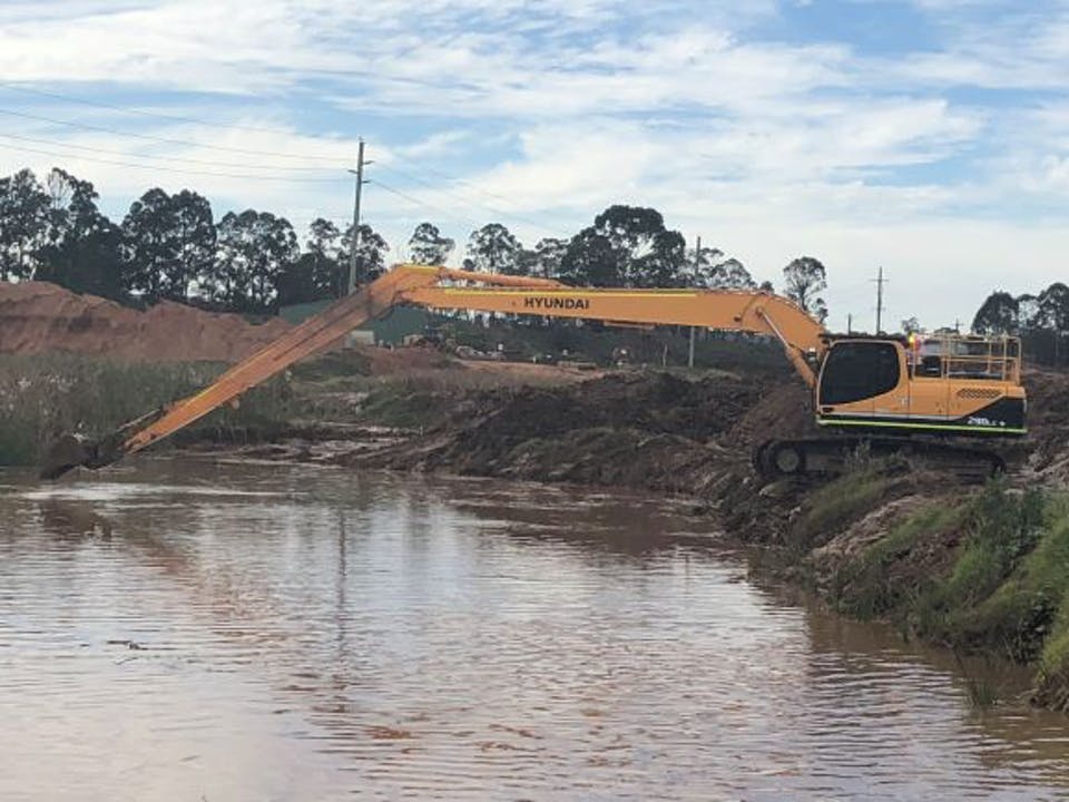J and B Excavations | Purcell Rd, Londonderry NSW 2753, Australia | Phone: (02) 8310 7728