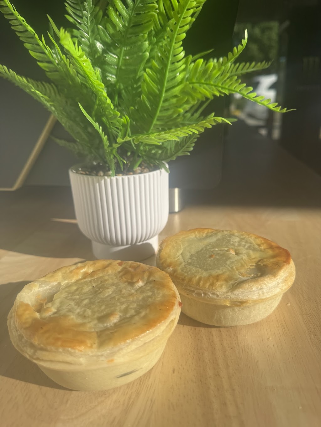 Nissi Banh Mi | 23 Gardens Dr, Willawong QLD 4110, Australia | Phone: (07) 3273 6263