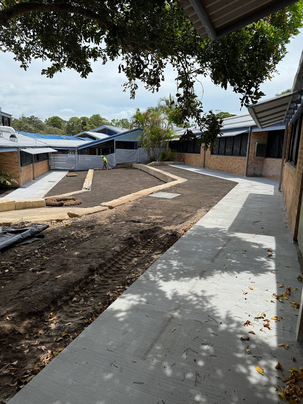 Modify Earthworks pty ltd | 17 Narrabri Ct, Gaven QLD 4211, Australia | Phone: 0449 065 135